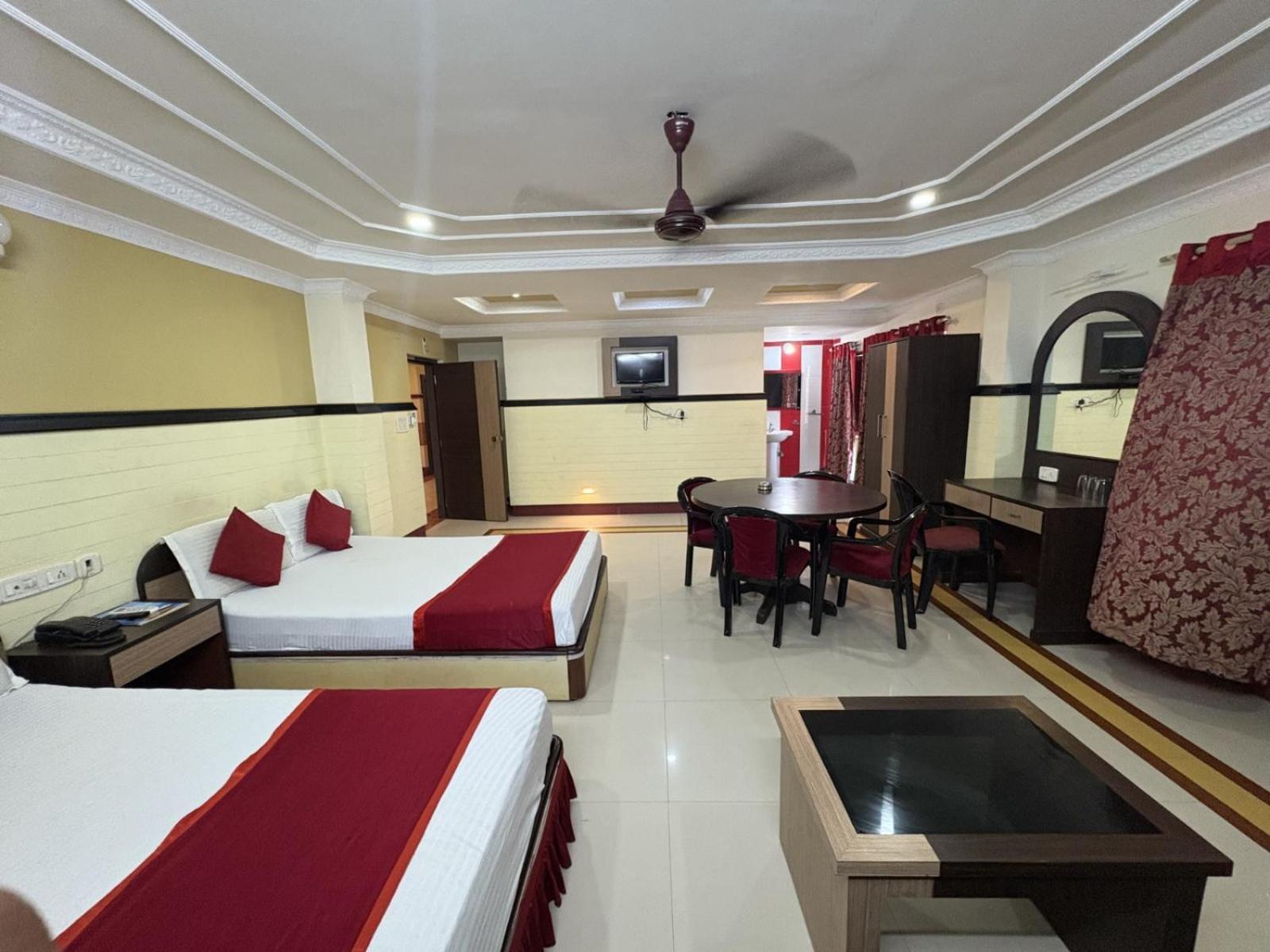 Hotel New Classic Inn Near Sea Beach,Full Air-Conditioning With Restaurant Digha  Exterior photo