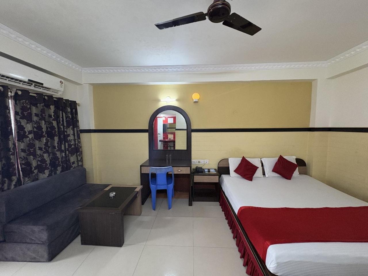 Hotel New Classic Inn Near Sea Beach,Full Air-Conditioning With Restaurant Digha  Exterior photo